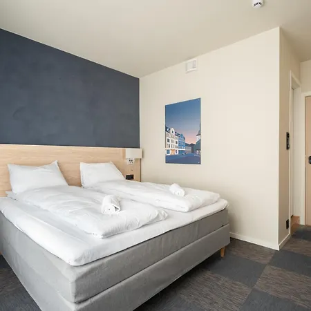 Hotel Breeze Victoria *