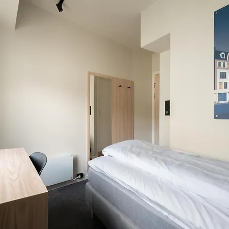 Hotel Breeze Victoria *